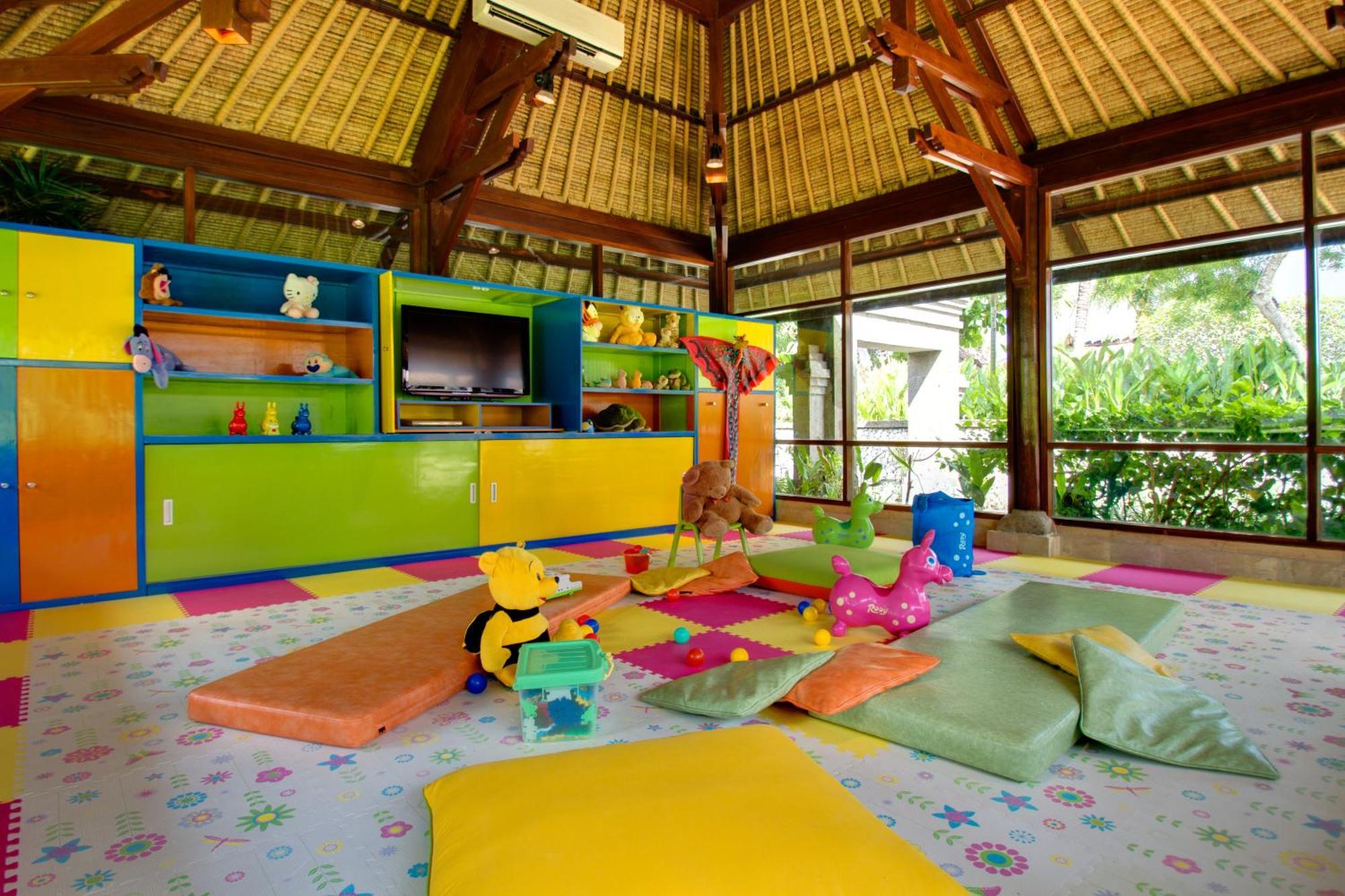 Ayana Resort Bali Jimbaran Exterior foto The Kids Club